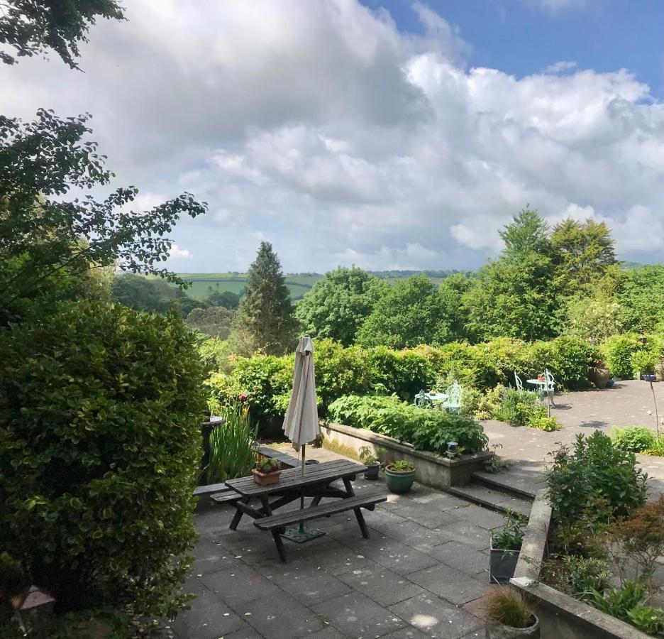 Peregrine Hall Lostwithiel Exterior foto